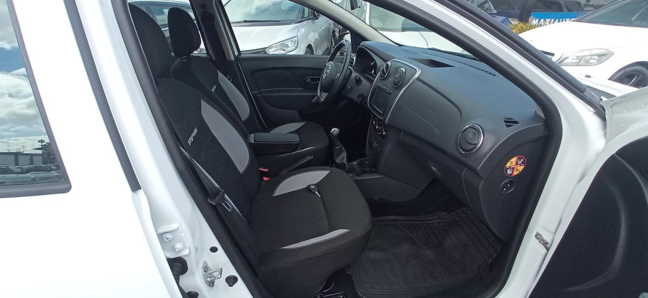 Dacia Sandero Stepway GPL DI SERIE - PRESTIGE