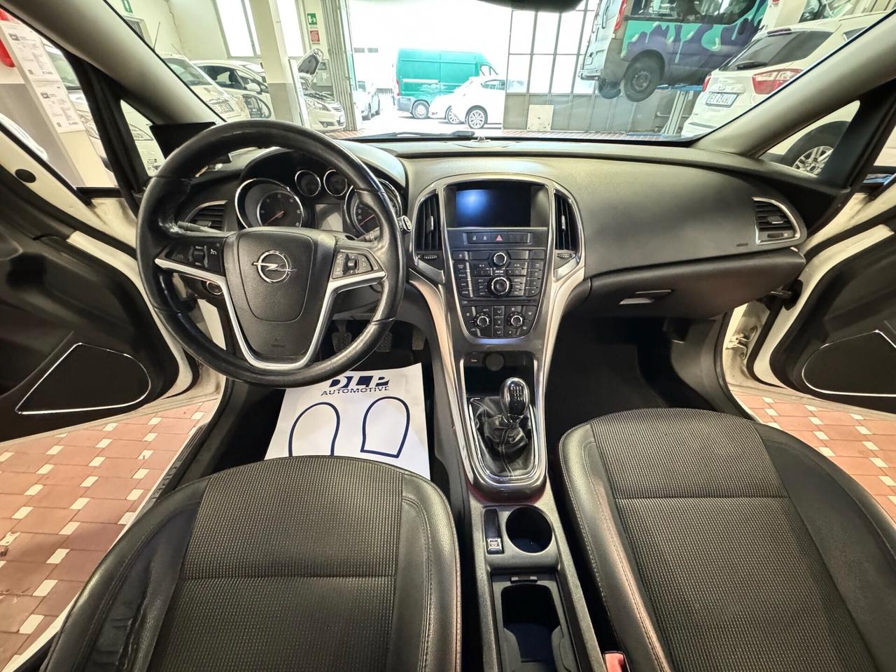Opel Astra 1.7 CDTI 110CV Sports Tourer Cosmo - UNICO PROPRIETARIO