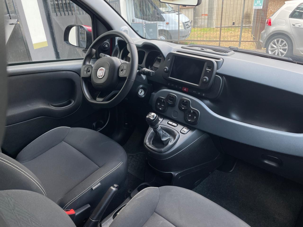 Fiat Panda 1.0 Fire Hybrid neopatentati