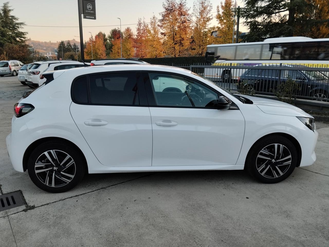 Peugeot 208 PureTech 100 Stop&Start 5 porte Allure Pack