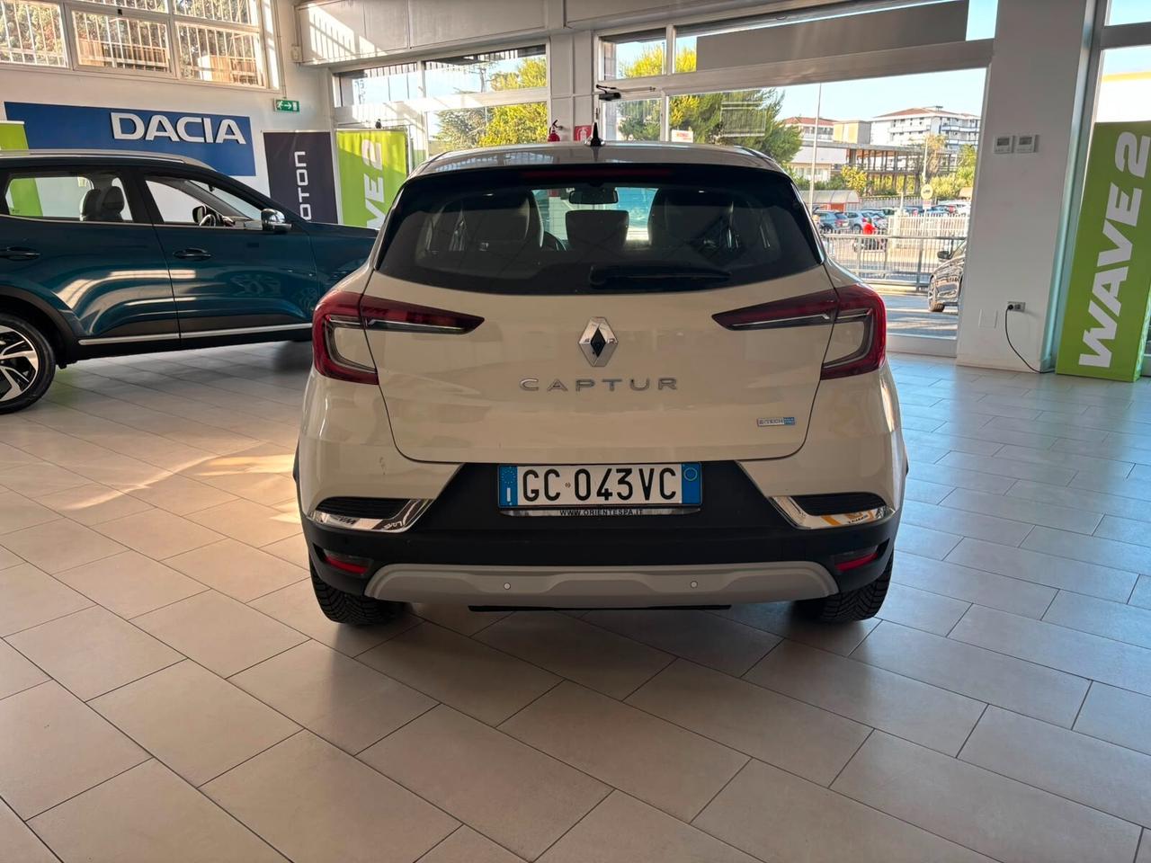 Renault Captur Plug-in Hybrid E-Tech 160 CV Intens