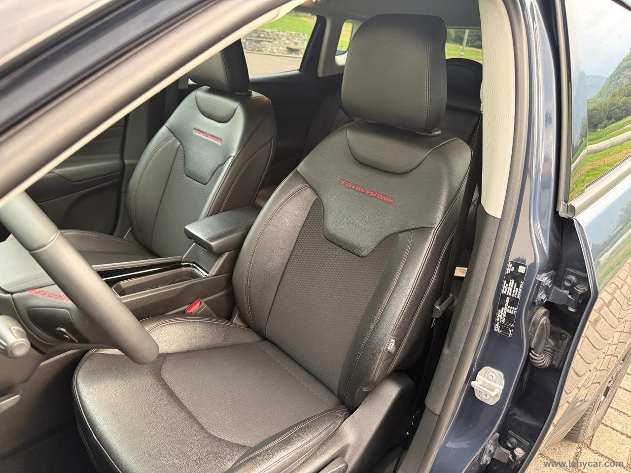 JEEP Compass 1.3 T4 240CV PHEV AT6 4xe TRAILHAWK