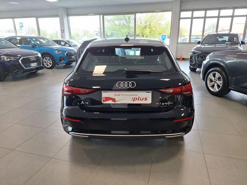 Audi A3 Sportback 30 g-tron S tronic Business Advanced