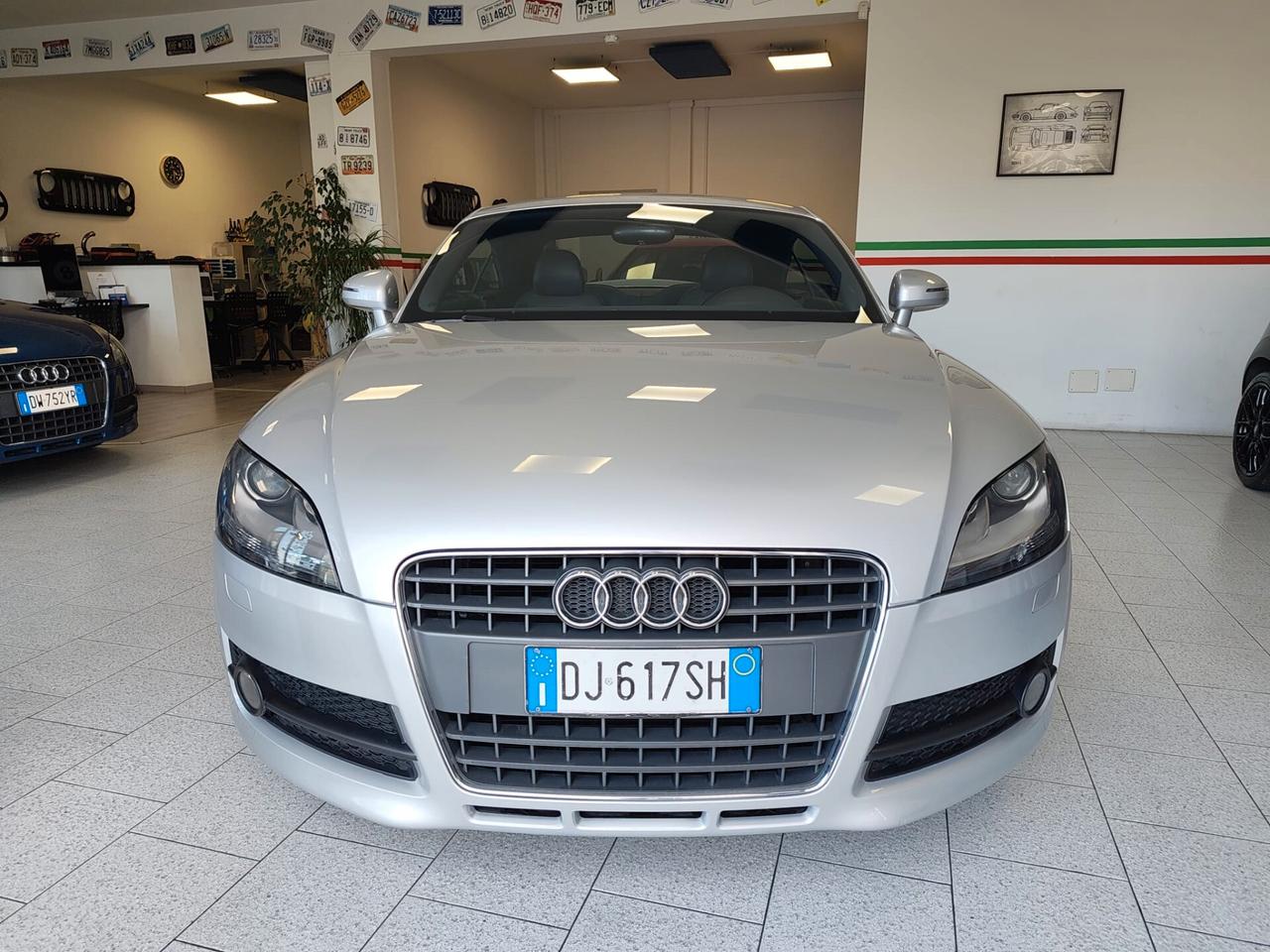 Audi TT 2.0TFSI MANUALE R19 OMOLOGATI