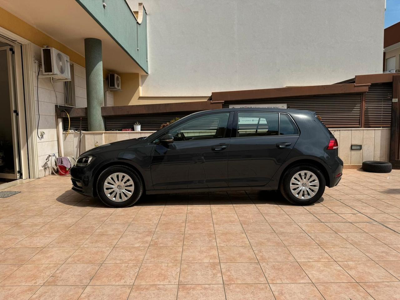 Volkswagen Golf 1.6 TDI 90 CV 5p. Trendline BlueMotion