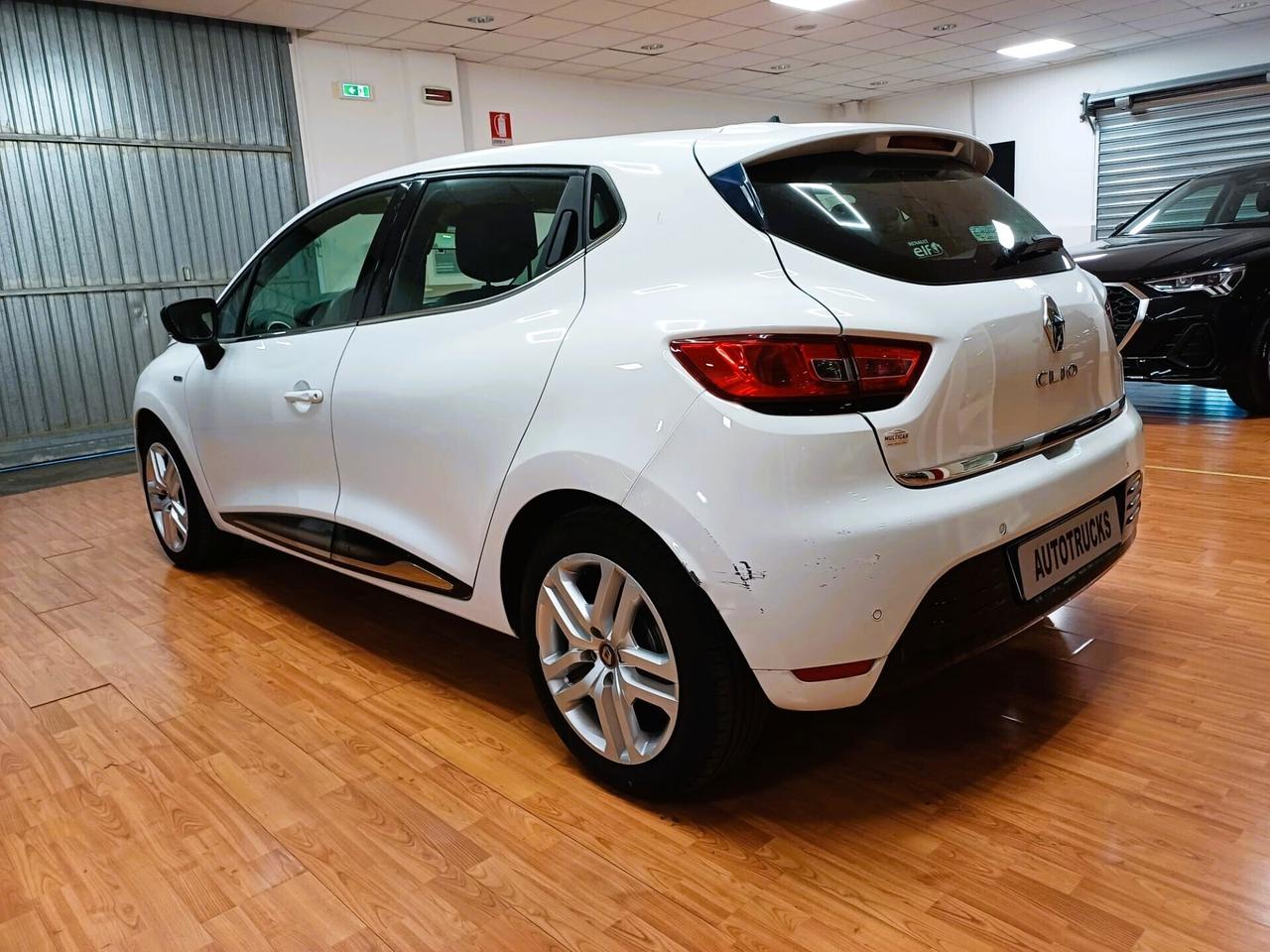 Renault Clio TCe 12V 90CV Unicop. 30300 km