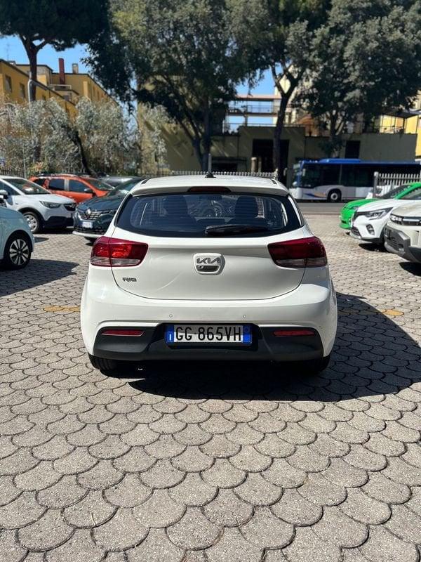 Kia Rio 1.2 DPI STYLE