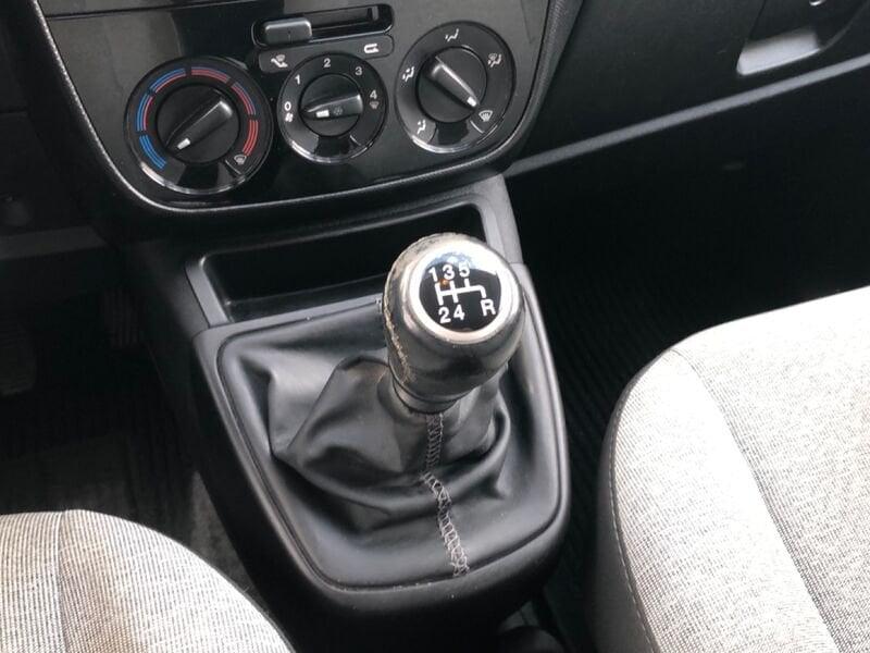 FIAT QUBO 1.4 8v 77cv Lounge Natural Power