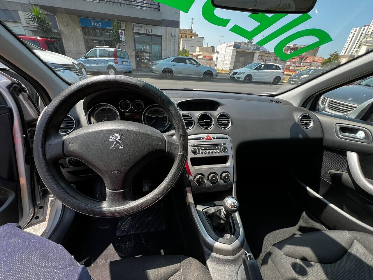 Peugeot 308 1.6 8V e-HDi 112CV Stop&Start SW Sport