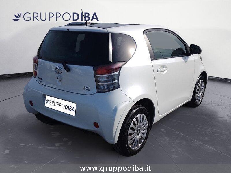 Toyota iQ 1.0 Active (sol) cvt E5