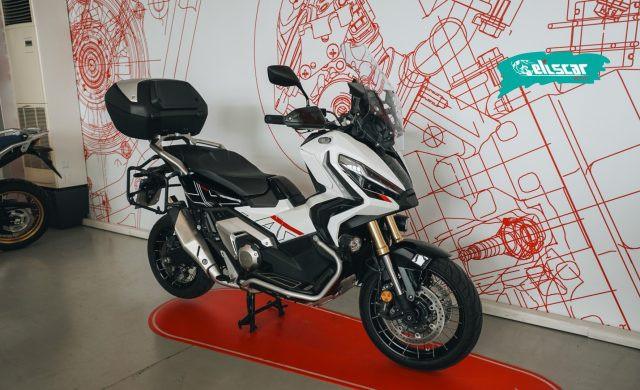 HONDA X-ADV 750 SPECIAL EDITION - TRAVEL