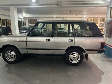 Land Rover Range Rover 3.9 vogue