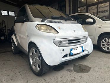 SMART FORTWO DIESEL TETTO PANORAMICO AUTOMATICA