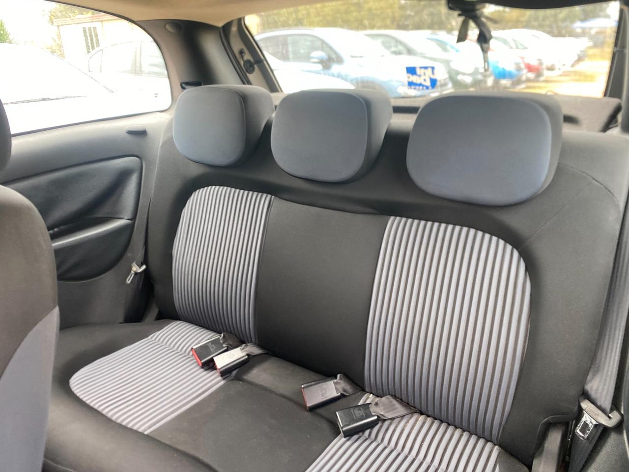 LANCIA YPSILON 1. ANNO 2008 ADATTA NEOPATENTATI