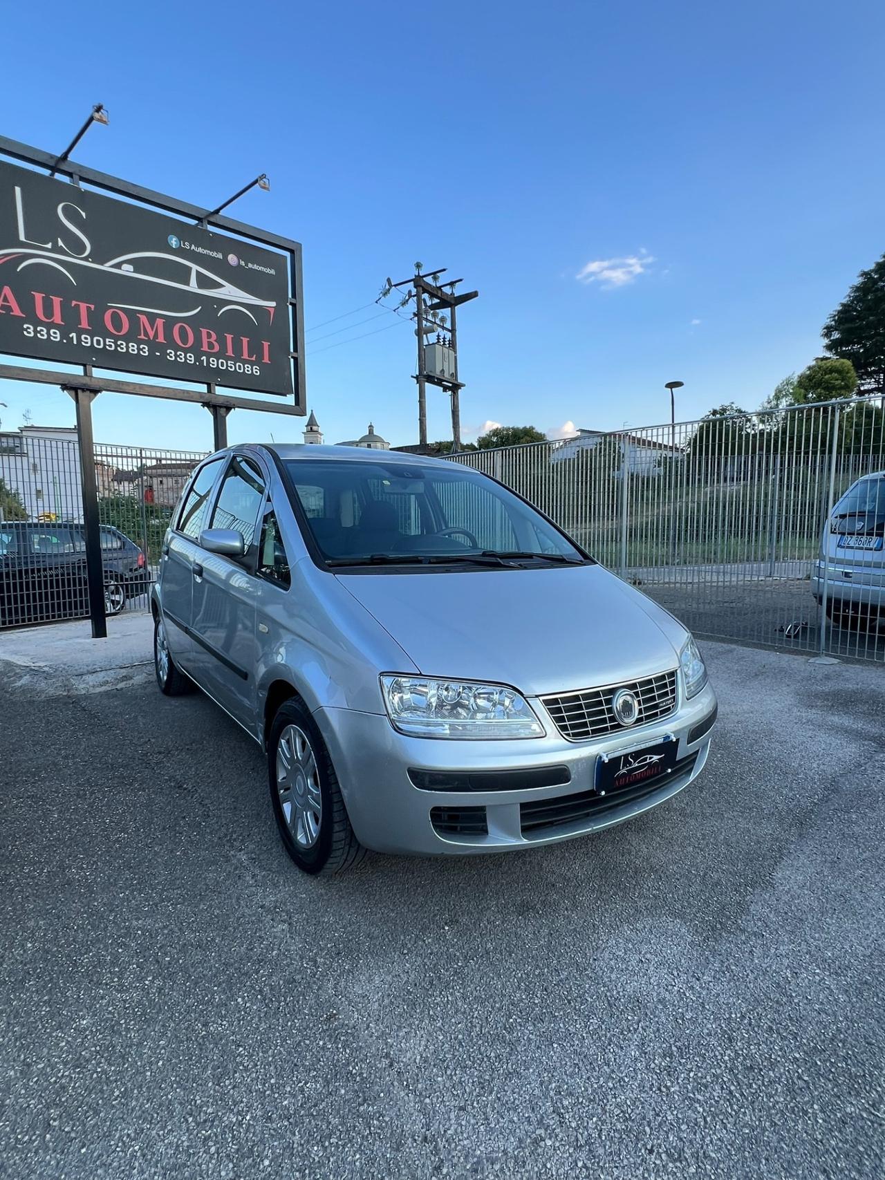 Fiat Idea 1.3 Multijet 16V 70 CV BlackEnergy