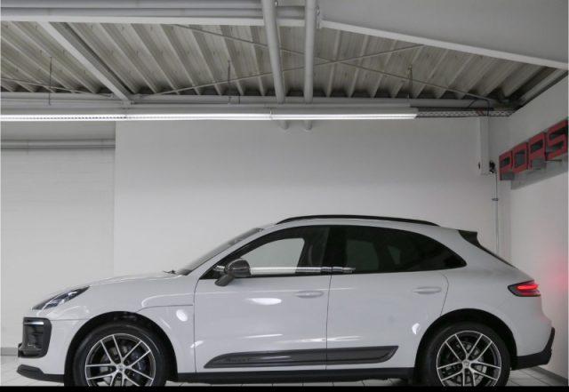 PORSCHE Macan 2.0 T