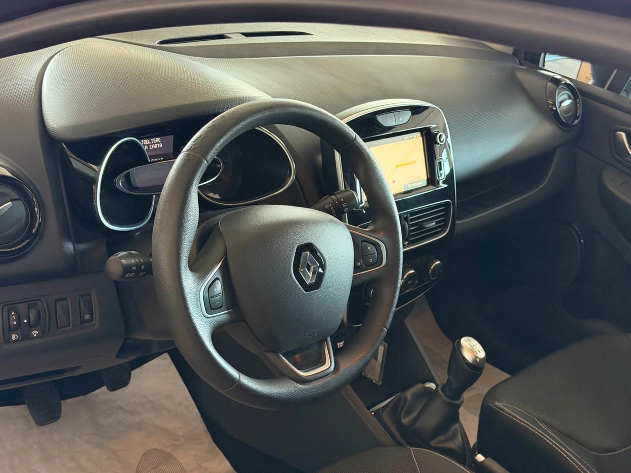 Renault Clio 1.5 DCI 90 cv. ENERGY BUSINESS (Nav)