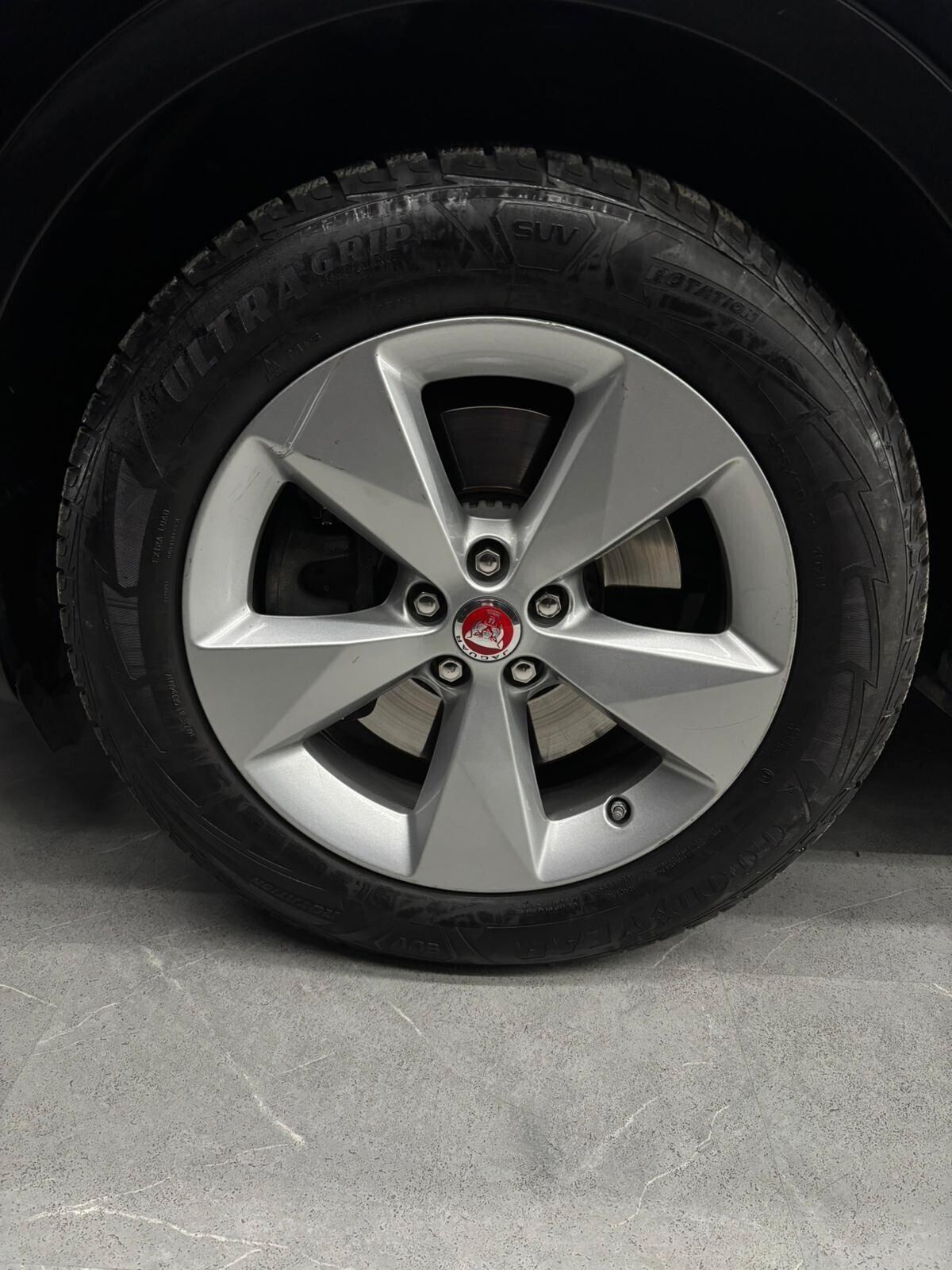 Jaguar E-Pace 2.0D I4 163 CV AWD Auto SE