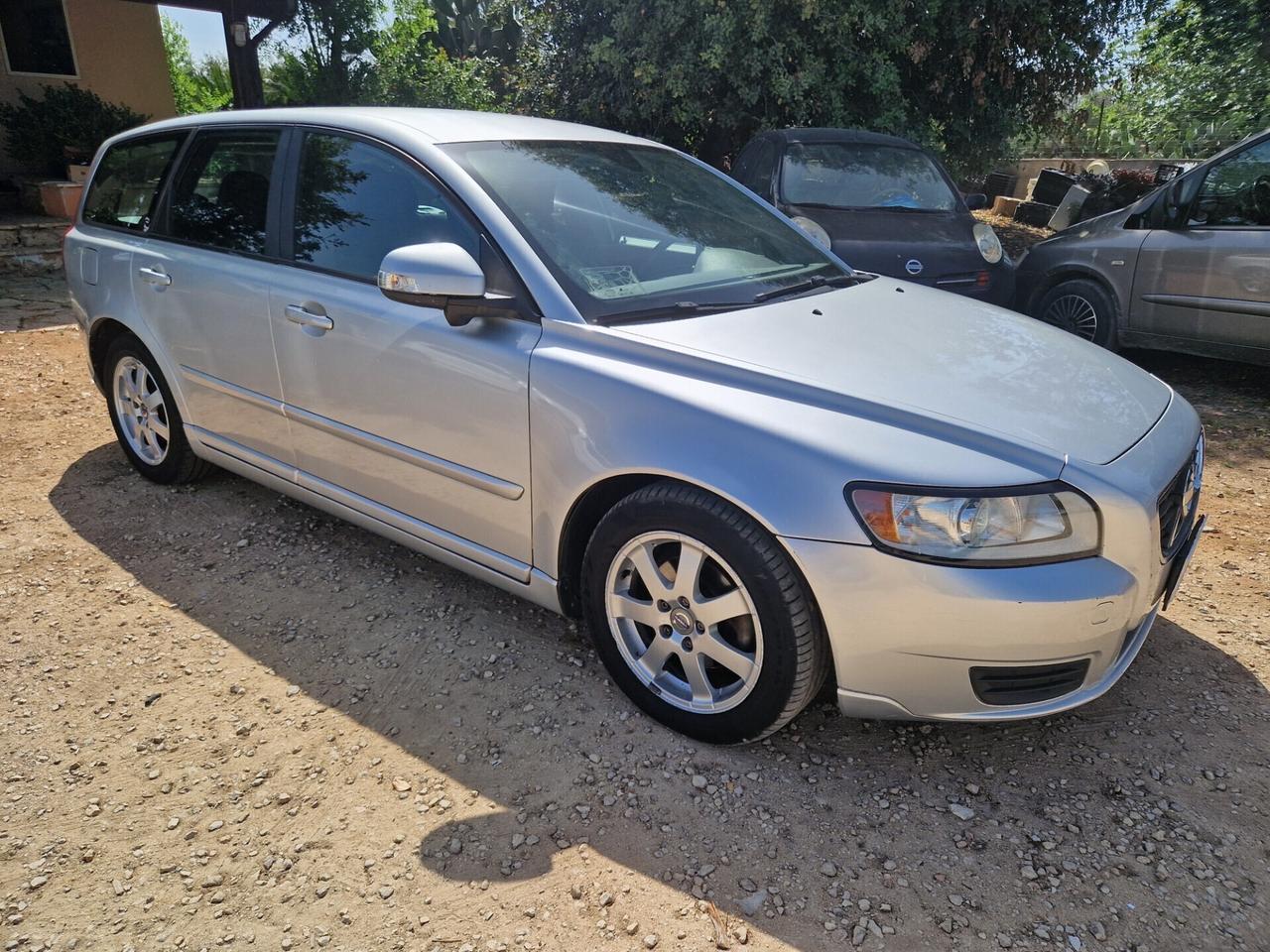 Volvo V50 D2 R-design 1.6 D - 2010