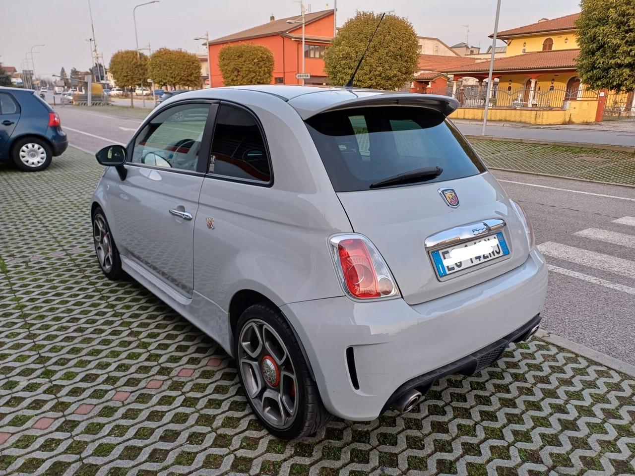 Abarth 500 1.4 Turbo T-Jet 135 cv