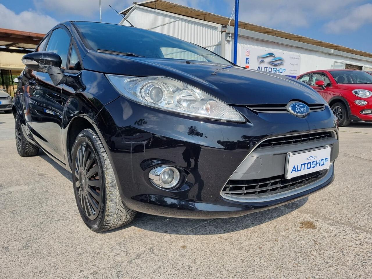 Ford Fiesta 1.2 82 CV 5 porte Titanium