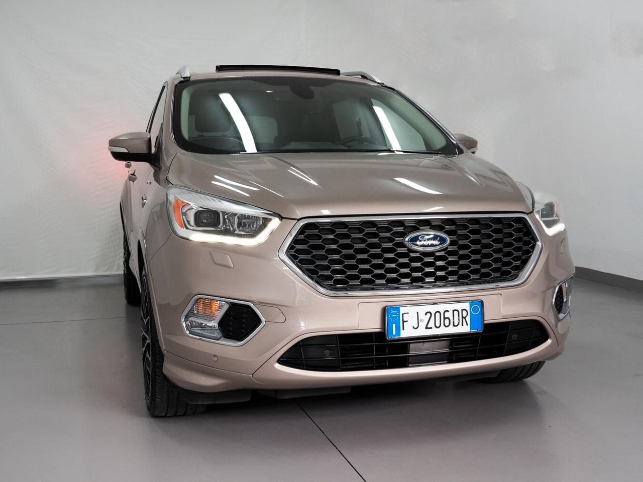 Ford Kuga 2.0 TDCI 180 CV S&S 4WD Vignale