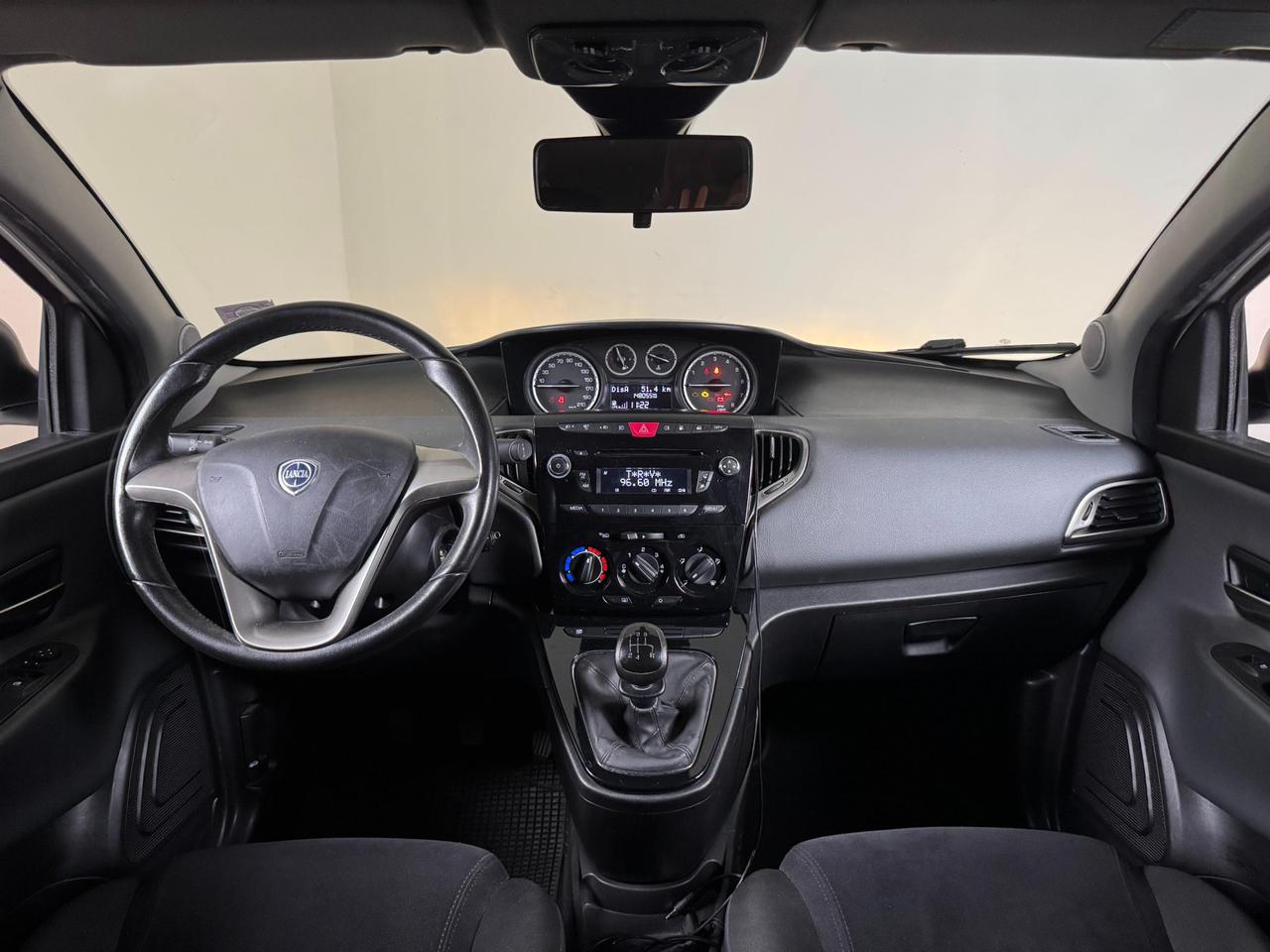 Lancia Ypsilon 5 Porte Ypsilon 1.2 8v Platinum ecochic Gpl 69cv E6