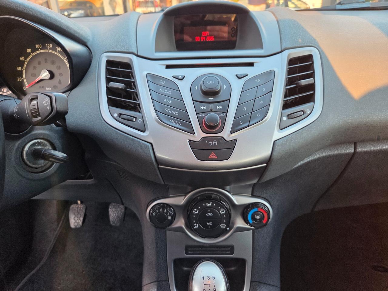 Ford Fiesta 1.4 TDCi 5p. Titanium - 03/2010