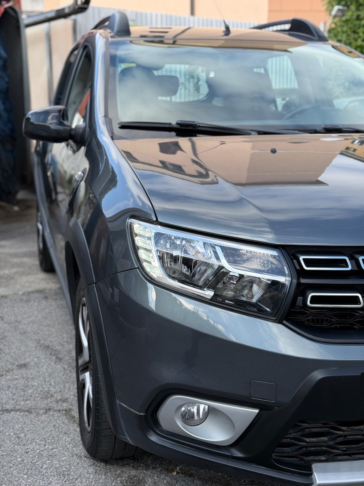 Dacia Sandero Stepway 1.5 dCi 8V 90CV Start&Stop con soli 18.000km