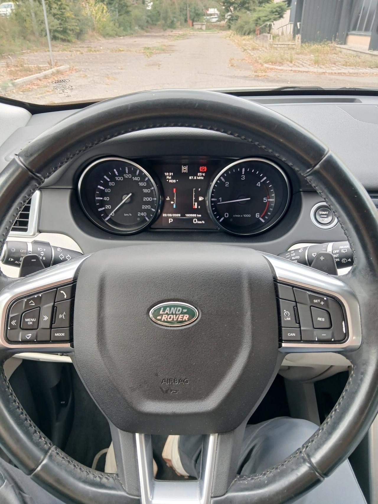 Land Rover Discovery Sport 2.0 TD4 150 CV 11600€