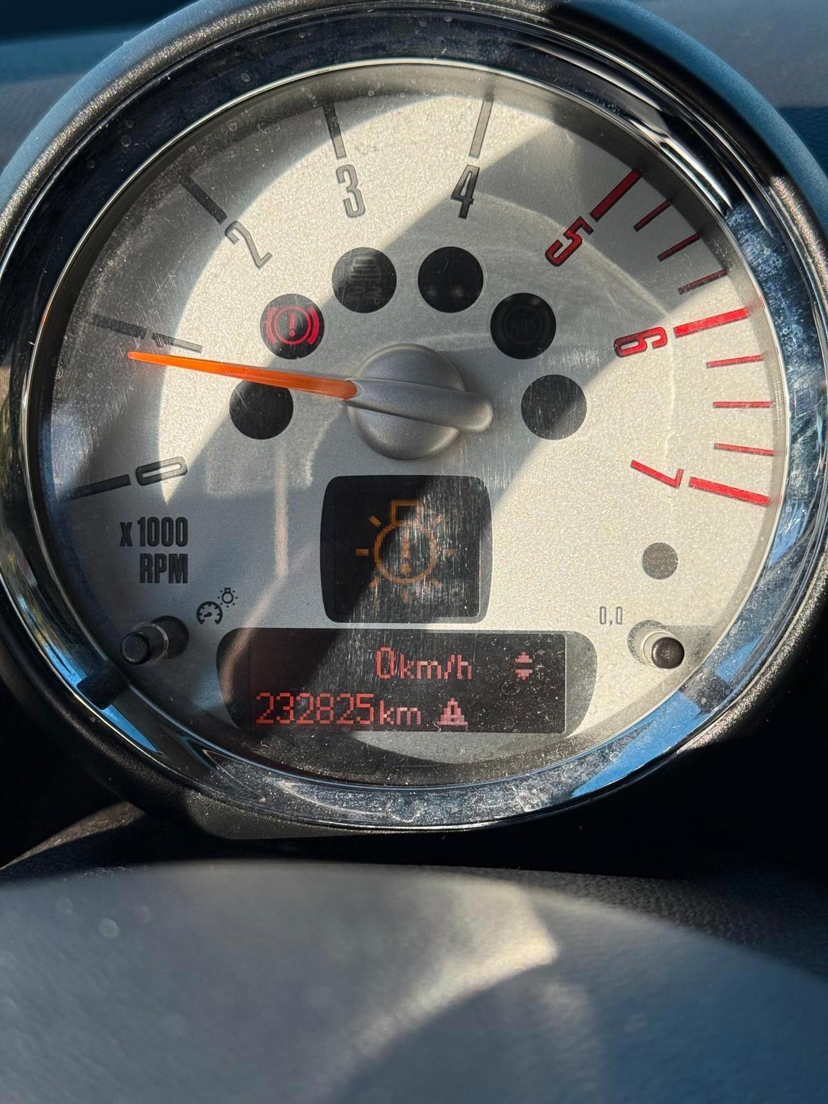 Mini Cooper Countryman 1.6 One D
