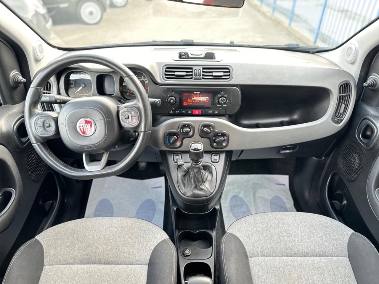 Fiat Panda 1.2 EasyPower GPL Lounge 5 posti con gancio traino estraibile