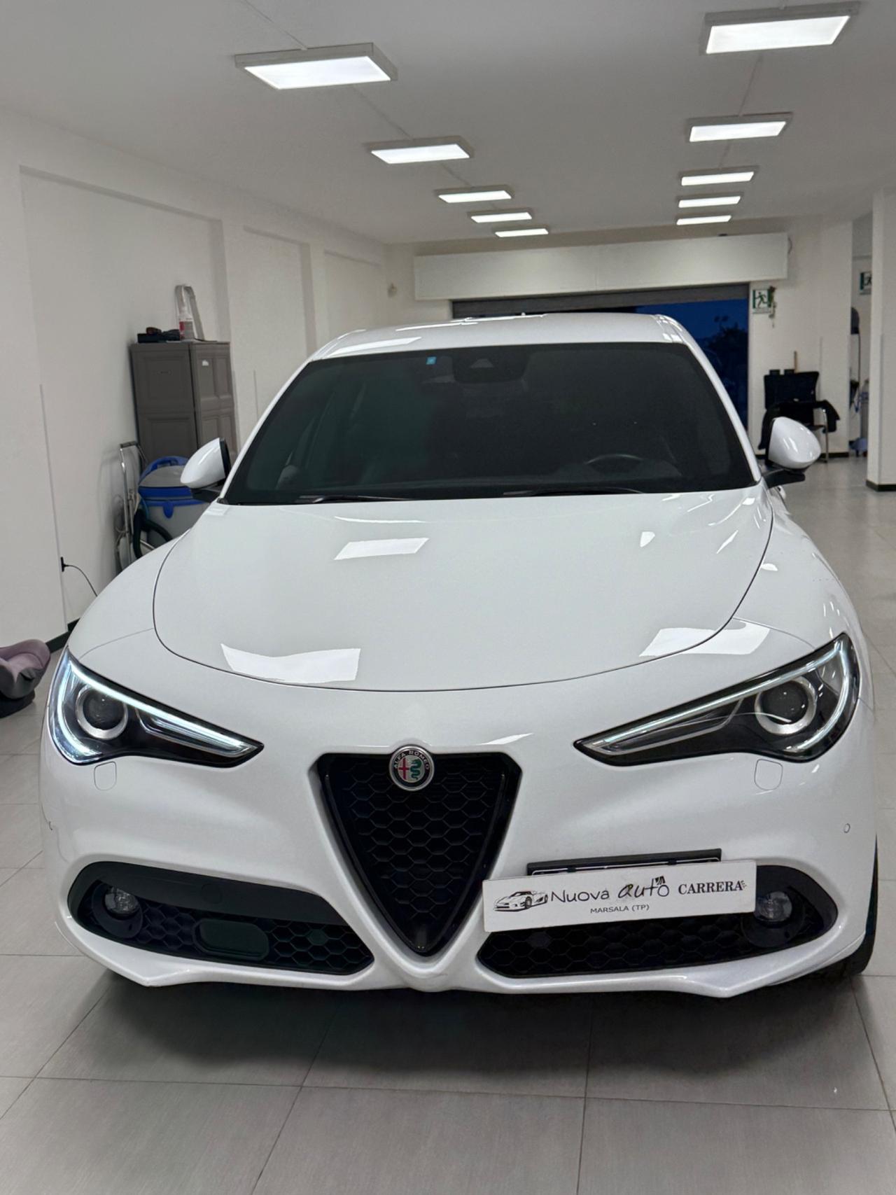 Alfa Romeo Stelvio 2.2 Turbodiesel 210 CV AT8 Q4 Veloce