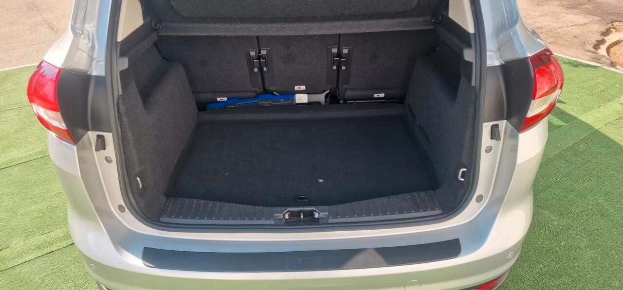 Ford C-Max 1.5 TDCi 95CV Business - neopatentati