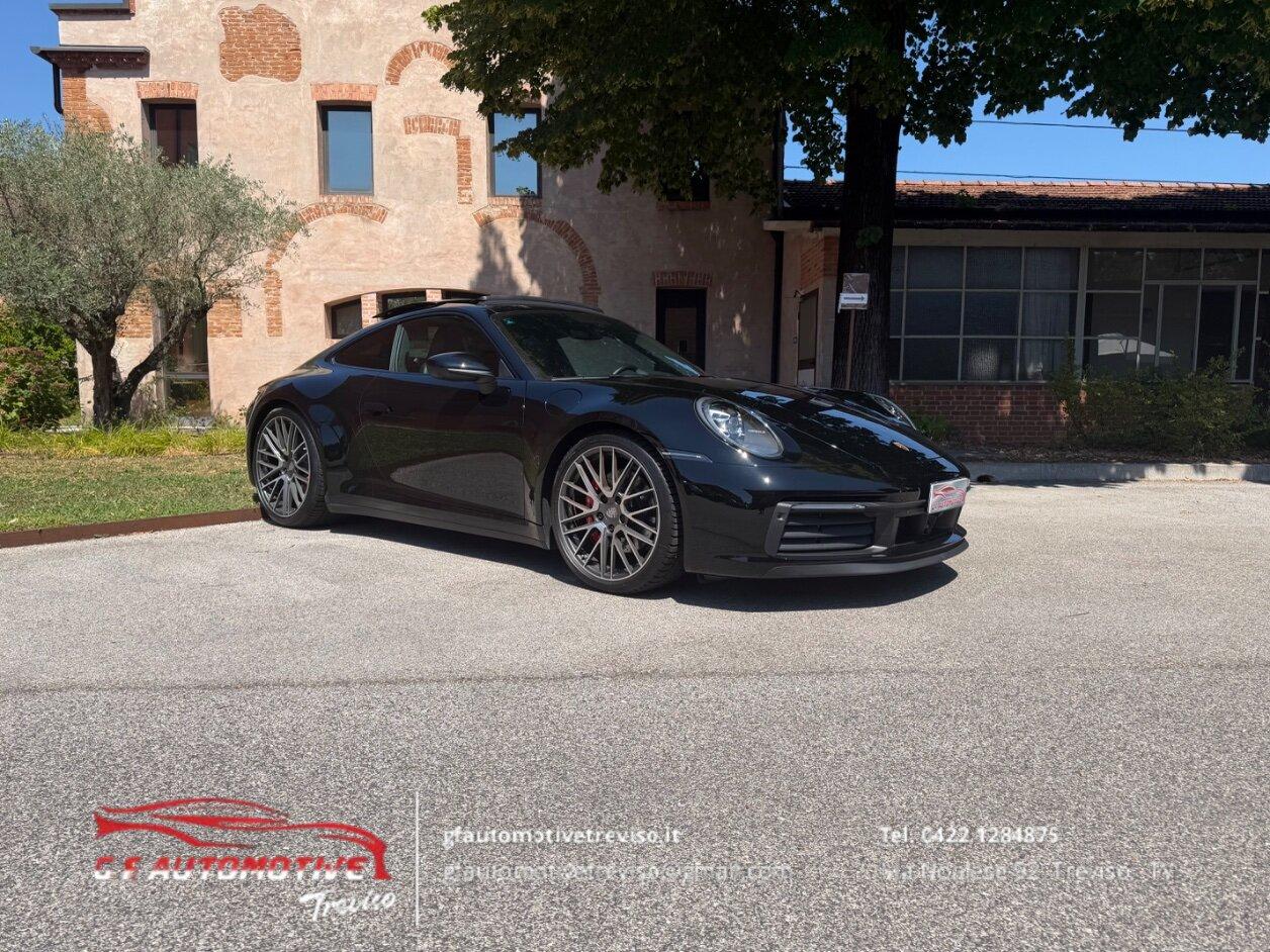 Porsche 911 Coupe 3.0 Carrera 4S auto