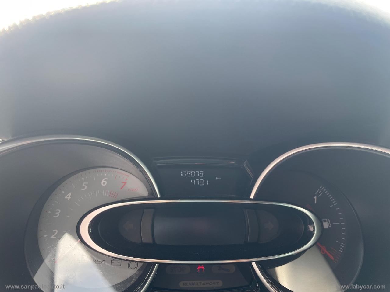RENAULT Clio TCe 220 EDC 5p. Energy R.S. Trophy
