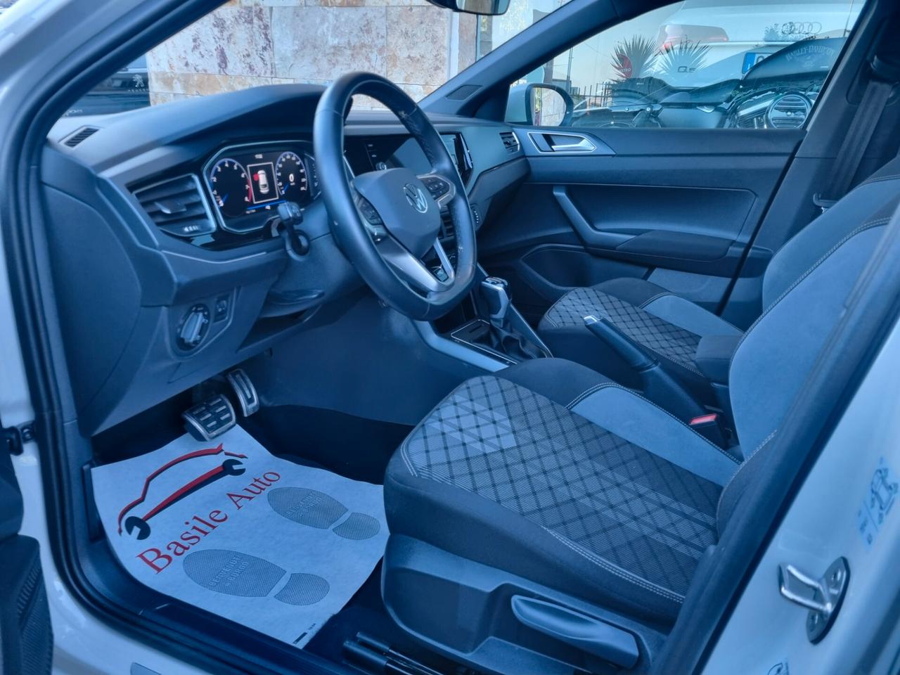 Volkswagen Taigo 1.0 TSI 110CV DSG R-Line