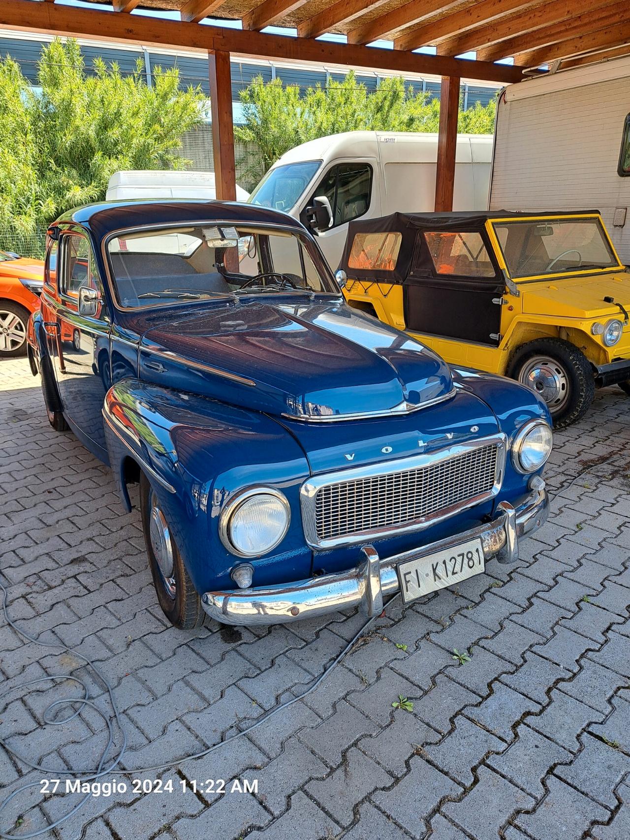 Volvo pv544