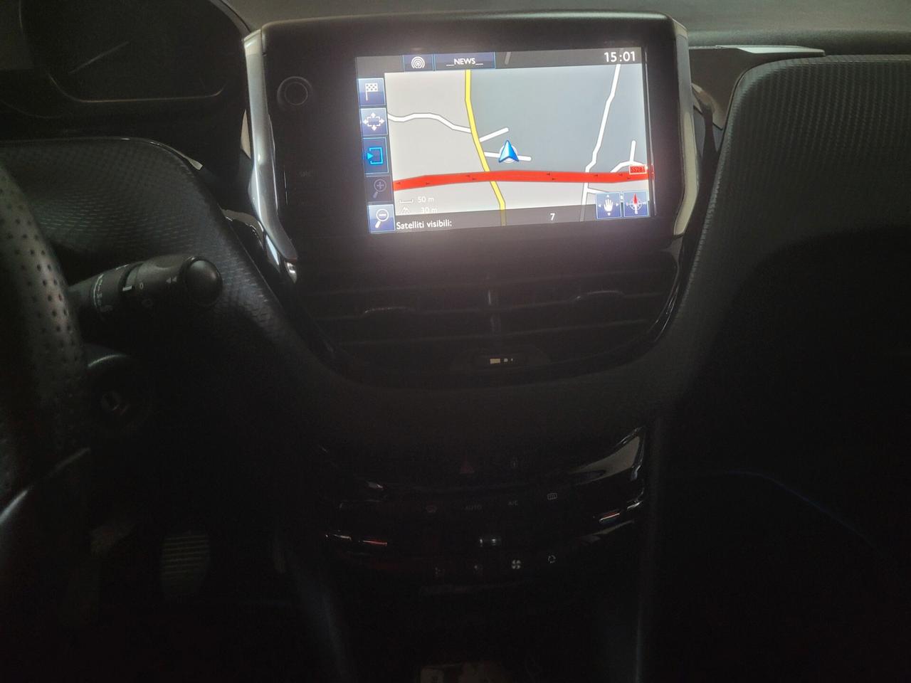 Peugeot 2008 BlueHDi 120 S&S Crossway