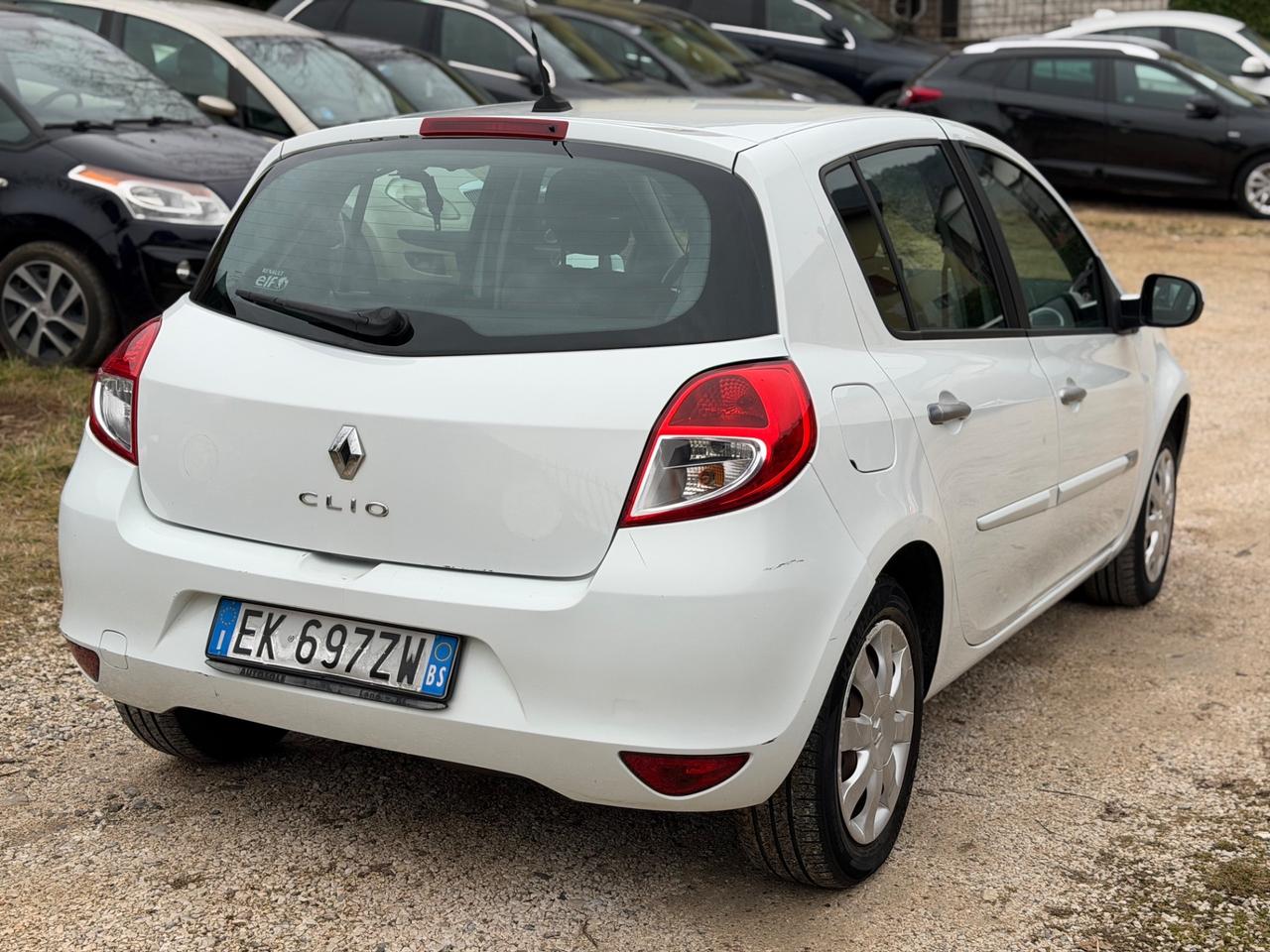Renault CLIO 1.2 16V 5P GPL 2032 DYNAMIQUE NEOPAT
