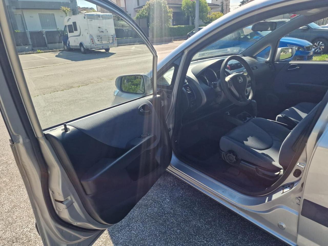 HONDA JAZZ 1.4 i-DSI AUTOMATICA – 2006 – BENZINA