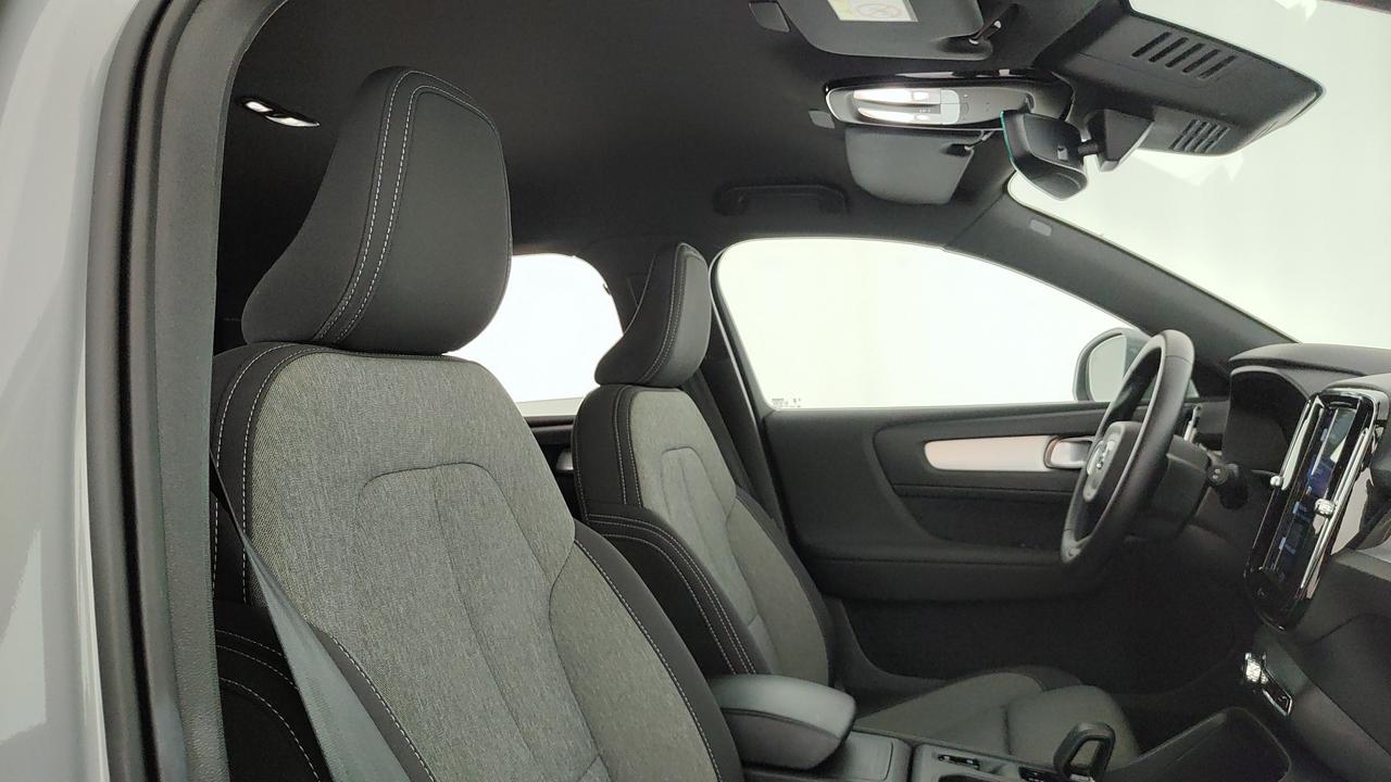 VOLVO XC40 2.0 b3 Core auto