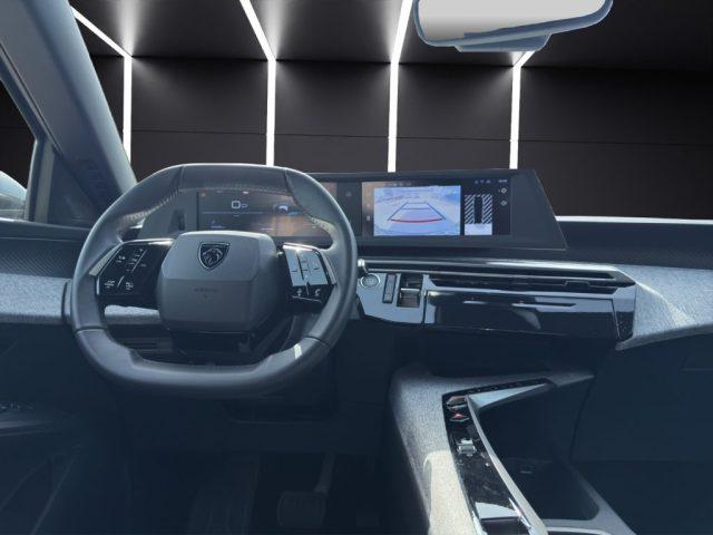 PEUGEOT 5008 Hybrid 136 e-DCS6 Allure