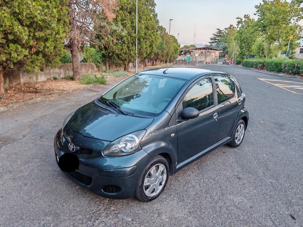 Toyota Aygo 1.0 benzina 2011 come nuova