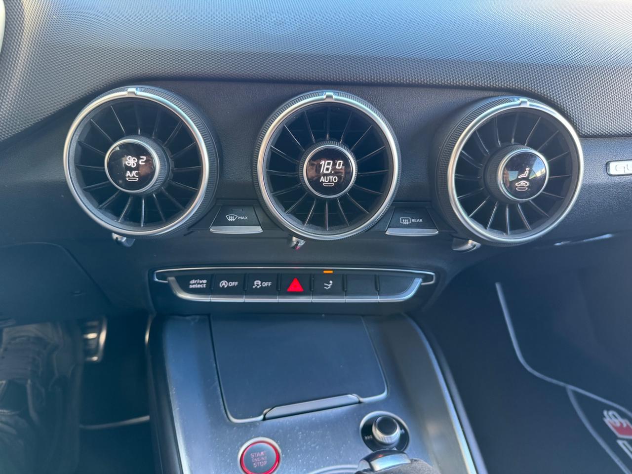 Audi TTS S tronic Quattro