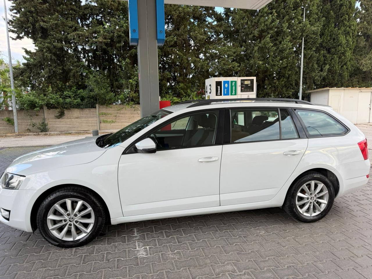 Skoda Octavia 1.4 G-Tec Ambition S.w.