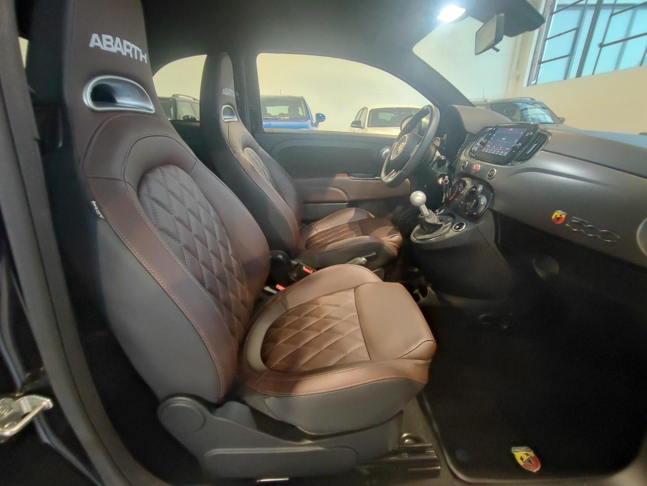 Abarth 595 1.4 T-Jet 165CV • Cerchi 17’’ • Scarico sportivo • Fari Bi-Xeno