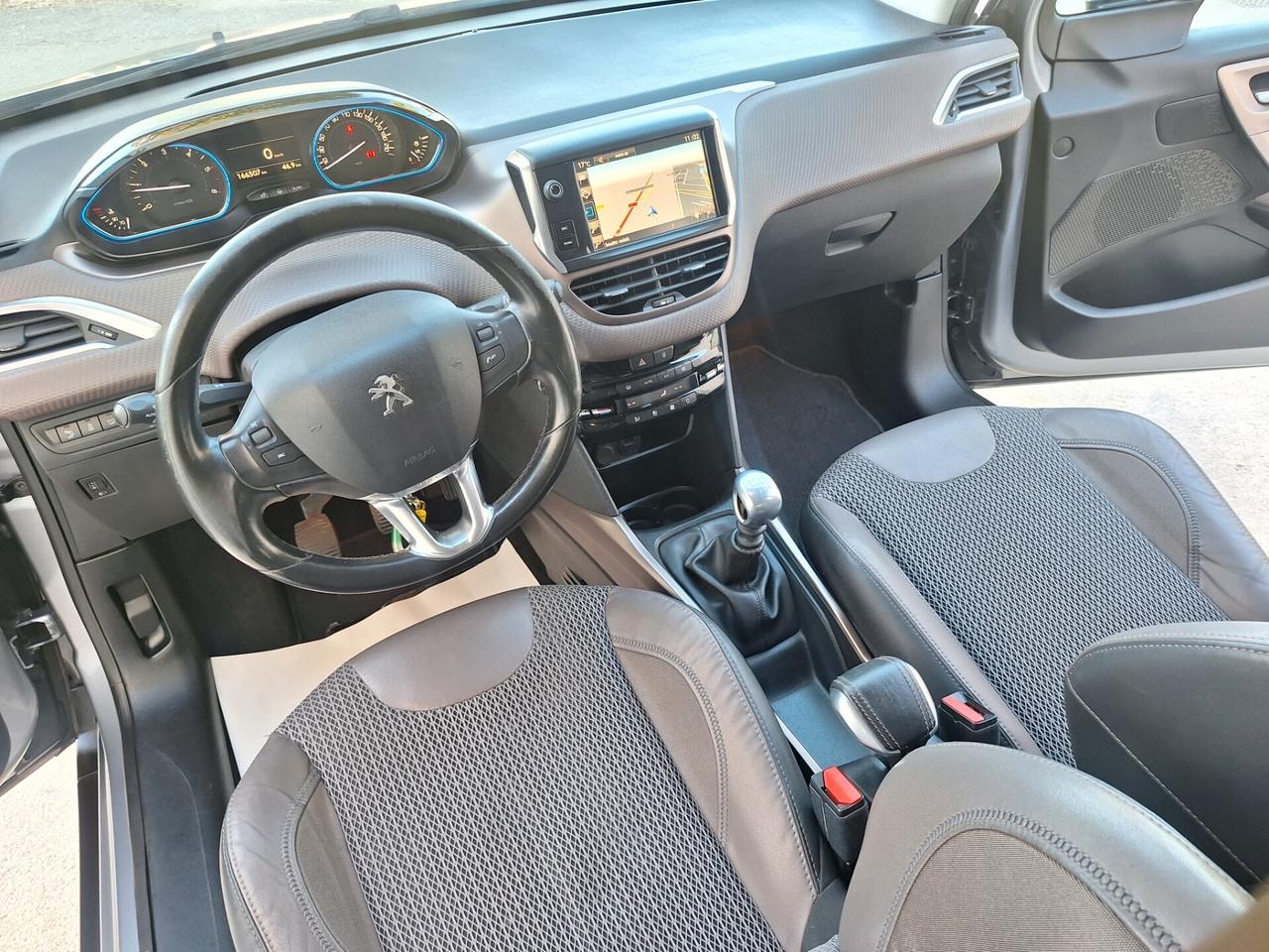 Peugeot 2008 1.6 hdi 120 cv Allure NAVI FULL