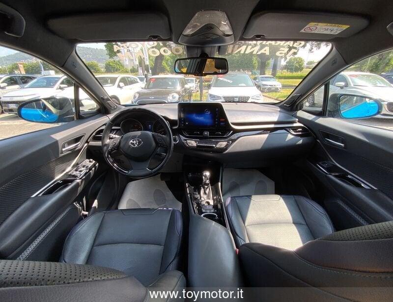 Toyota C-HR (2016-2023) 1.8 Hybrid E-CVT Style
