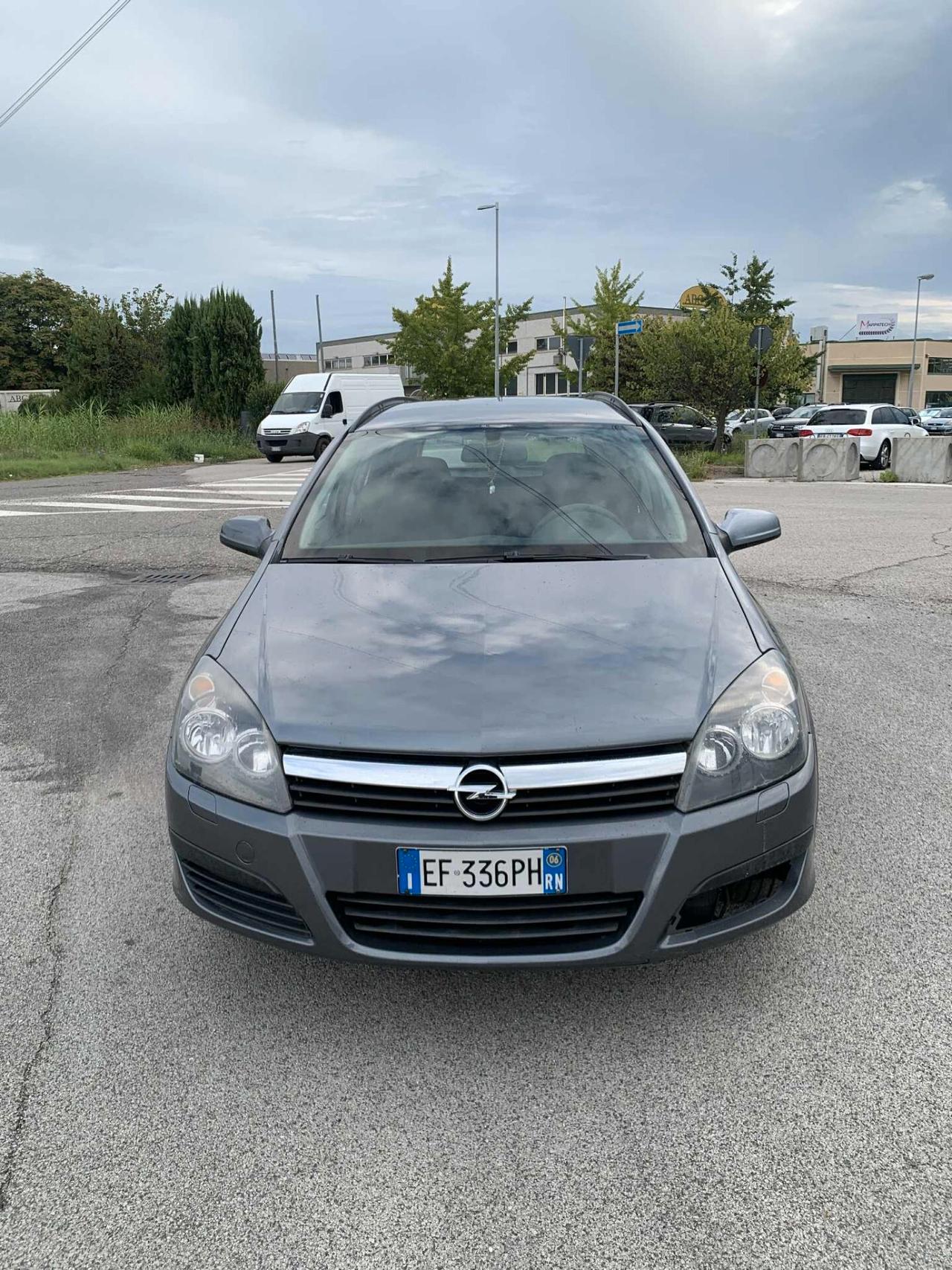 Opel Astra 1.7 CDTI 101CV